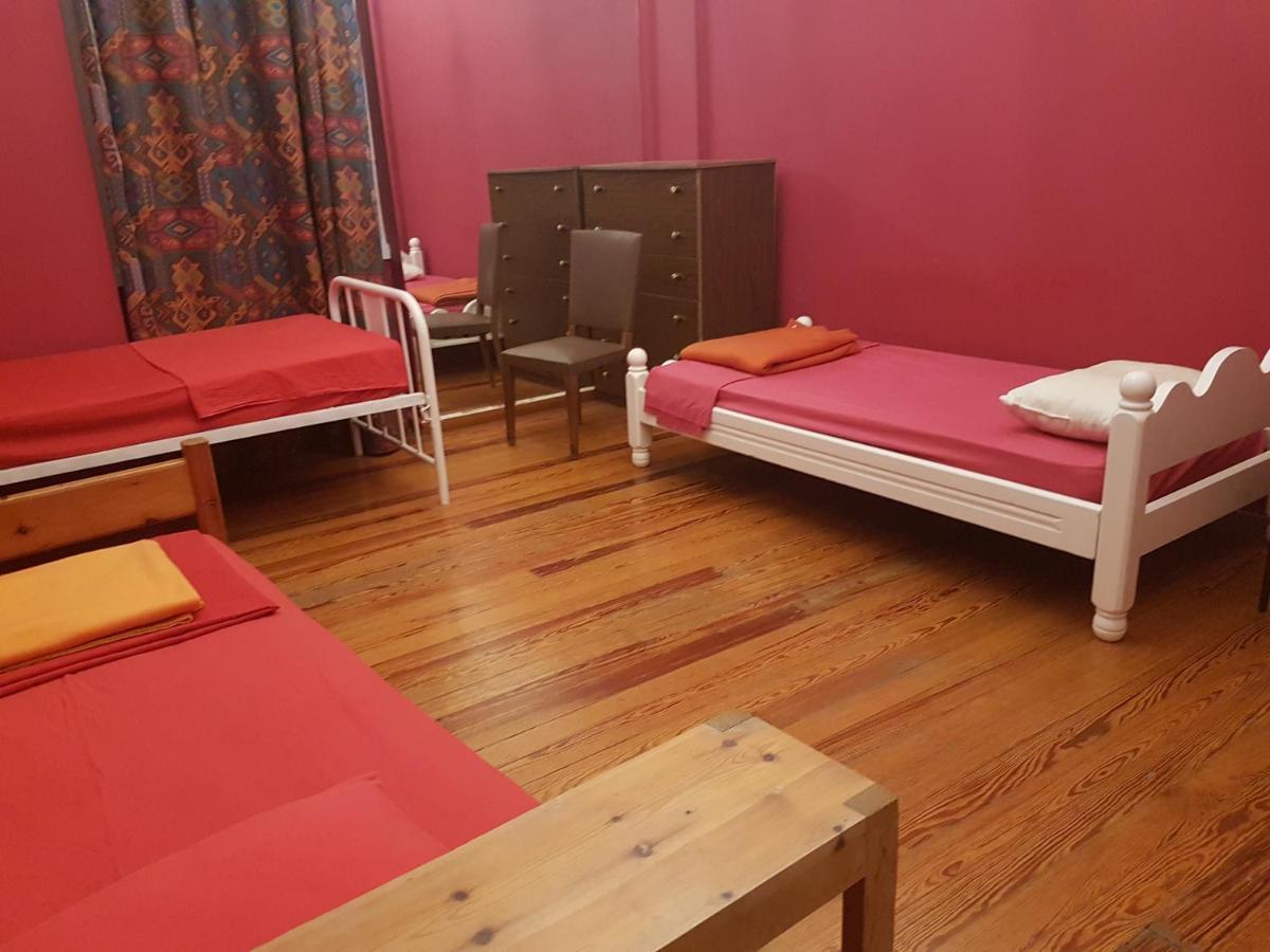 Doukas Hostel