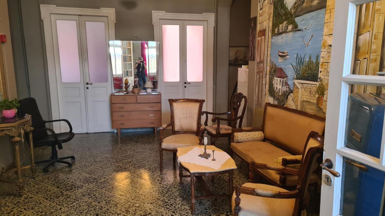 Doukas * Iraklio